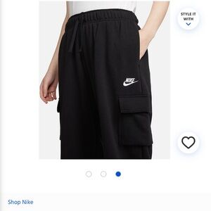 Nike Women's Club Fleece Cargo Pants